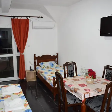 Srebrna Nit Apartment
